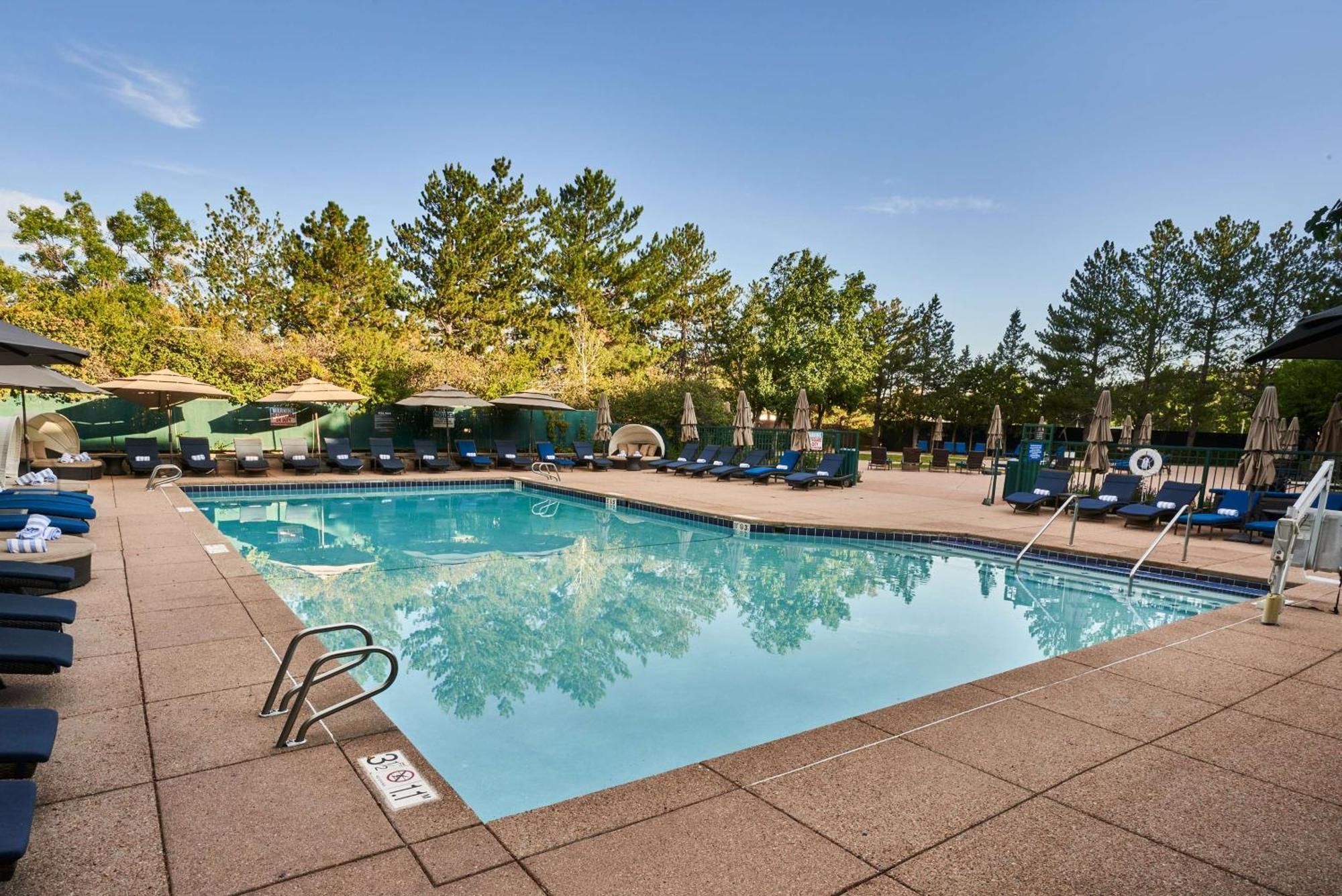The Inverness Denver, A Hilton Golf & Spa Resort Englewood Εξωτερικό φωτογραφία